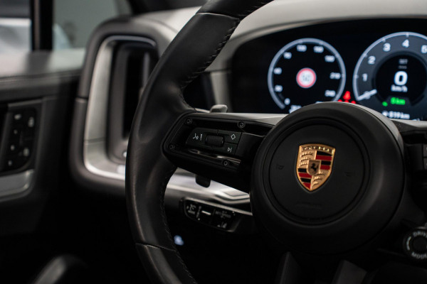 Porsche Cayenne Coupé 3.0 E-Hybrid *Sport-Design / Vierwielbesturing / Stoelventilatie / BOSE / 18-Wegs / Panorama / Soft-Close / Keyless*