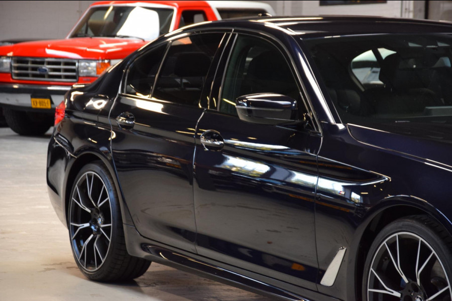 BMW 5 Serie 520i High Executive M-Pakket|Org.NL|Leder|
