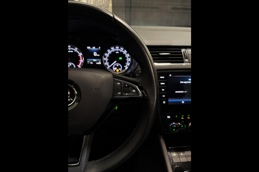 Škoda Octavia Combi 1.5 TSI Greentech Business Edit|PANO|SFEER|KEYLESS|BOMVOL