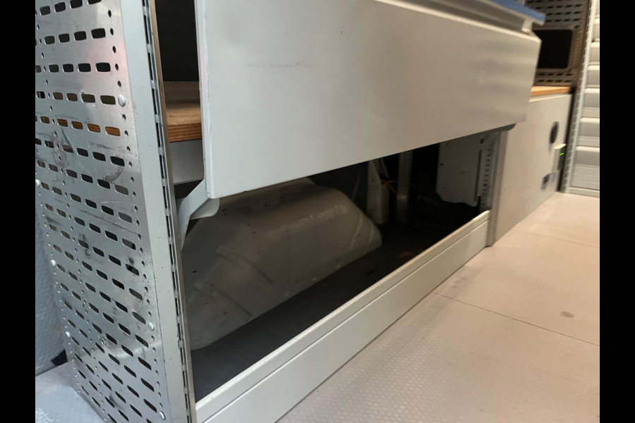 Ford Transit 350 Servicewagen 2.0 TDCI 130pk euro6 L2H3 Trend Sortimo Inrichting Victron v230 Standkachel RIJKLAARPRIJS!