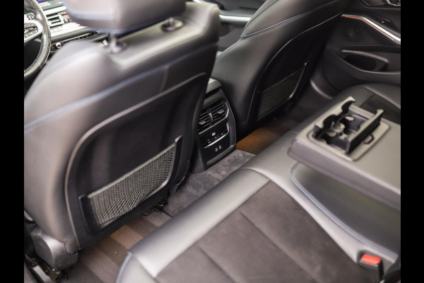 BMW 3 Serie Touring 320d xDrive High Executive | M-Sport | Camera | Trekhaak | Pano | Keyless