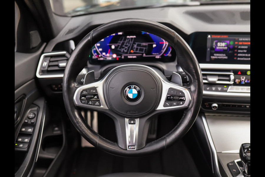 BMW 3 Serie Touring 320d xDrive High Executive | M-Sport | Camera | Trekhaak | Pano | Keyless