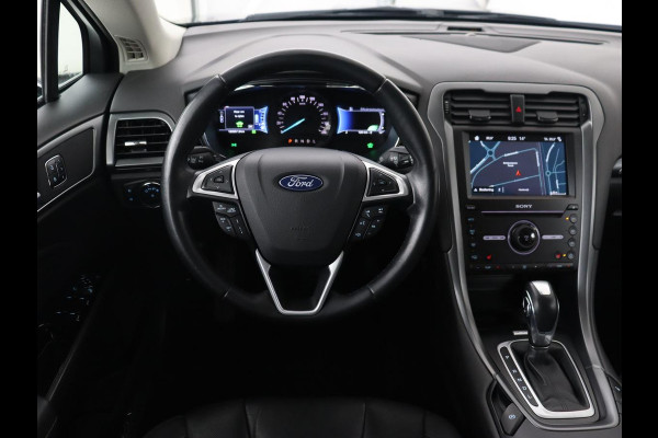 Ford Mondeo 2.0 IVCT HEV Titanium X | Leder | Stoelverwarming | Camera | Adaptive cruise | Memory | Carplay | Full LED | Keyless | Navigatie | Park Assist | Dodehoek detectie | Climate control