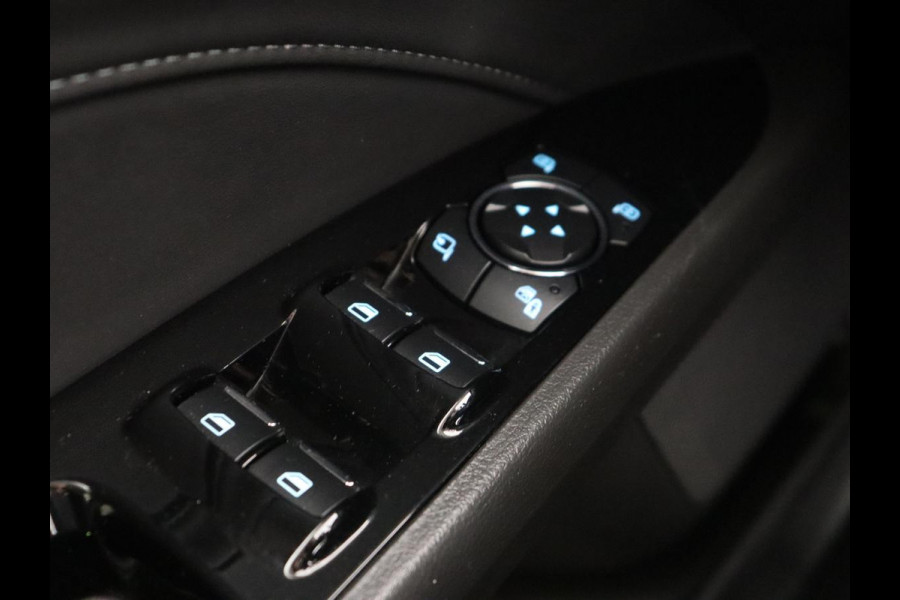 Ford Mondeo 2.0 IVCT HEV Titanium X | Leder | Stoelverwarming | Camera | Adaptive cruise | Memory | Carplay | Full LED | Keyless | Navigatie | Park Assist | Dodehoek detectie | Climate control