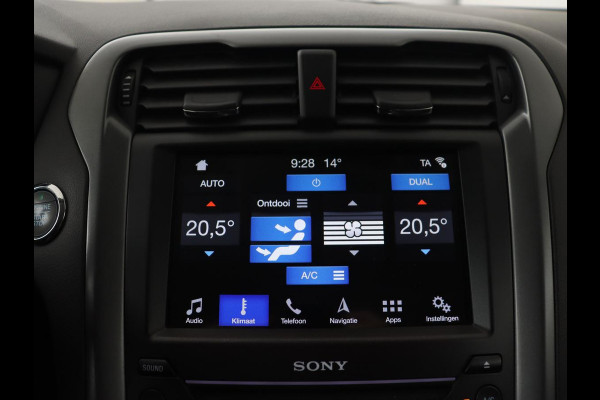 Ford Mondeo 2.0 IVCT HEV Titanium X | Leder | Stoelverwarming | Camera | Adaptive cruise | Memory | Carplay | Full LED | Keyless | Navigatie | Park Assist | Dodehoek detectie | Climate control