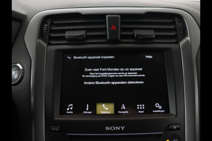 Ford Mondeo 2.0 IVCT HEV Titanium X | Leder | Stoelverwarming | Camera | Adaptive cruise | Memory | Carplay | Full LED | Keyless | Navigatie | Park Assist | Dodehoek detectie | Climate control