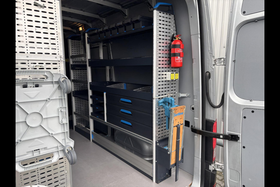 Volkswagen Crafter 2.0 TDI L3H3*A/C*CRUISE*NAVI*WERKPLAATS*OMVORMER*