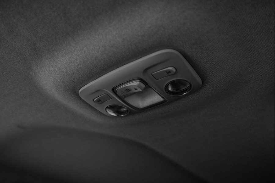 Peugeot Expert 2.0 BlueHDI 122PK | L3H1 | DC | Xenon | Automaat | Schakelflippers | Carplay | Camera | 5-Persoon