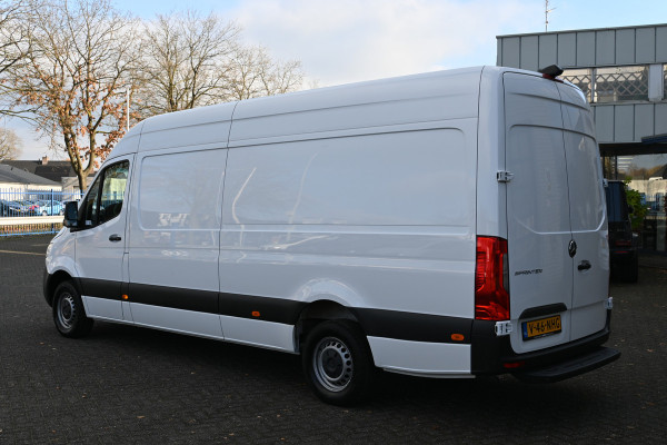 Mercedes-Benz Sprinter 317 CDI L3H2 Geveerde stoel, Navigatie met camera, 270 Graden deuren