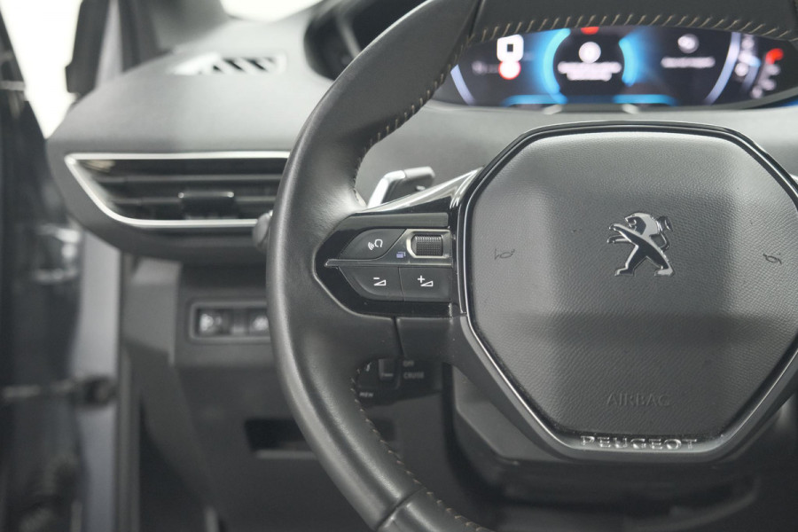 Peugeot 5008 PureTech 130 EAT8 Active Pack | 7 Zitplaatsen | Camera | Apple Carplay | Parkeersensoren