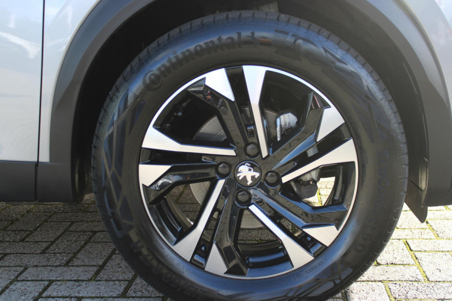 Peugeot 2008 1.2 100PK ALLURE PACK | NAVIGATIE | ACHTERUITRIJ CAMERA | APPLE CARPLAY/ANDROID AUTO | LICHTMETALEN VELGEN 17" | CRUISE CONTROL | LED KOPLAMPEN | DAB+ RADIO |