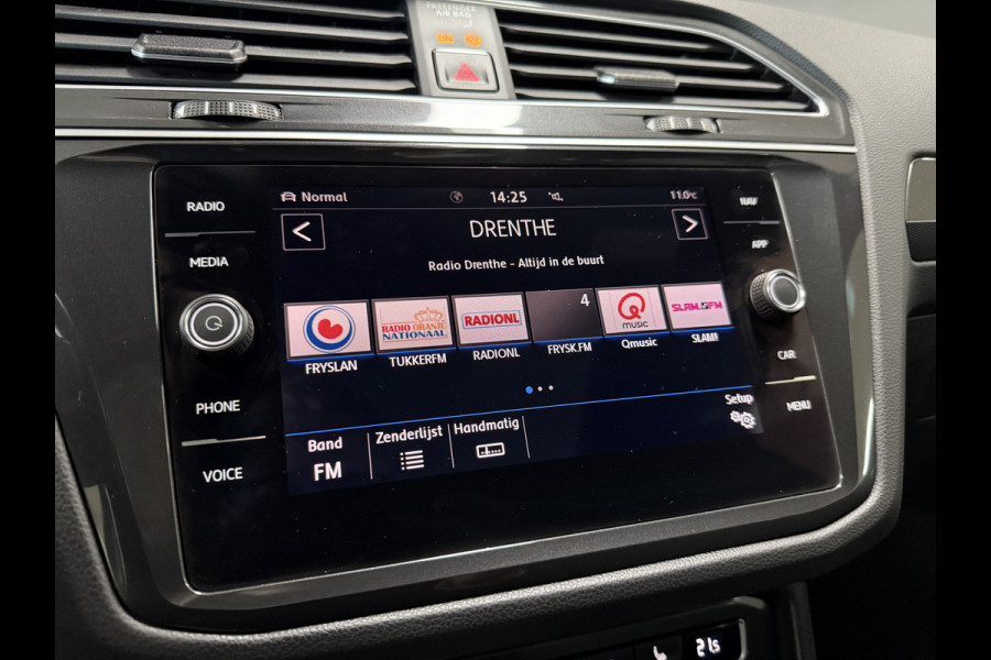 Volkswagen Tiguan 1.4 TSI DSG R-Line | Virtual Cockpit | Elektr. Trekhaak | Massage