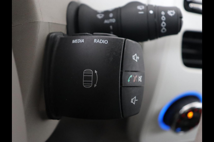 Renault ZOE R90 Life 41 kWh (ex accu) | Navigatie | Climate control | Parkeerhulp | Cruise control | Bluetooth