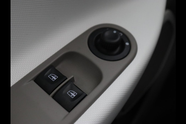 Renault ZOE R90 Life 41 kWh (ex accu) | Navigatie | Climate control | Parkeerhulp | Cruise control | Bluetooth