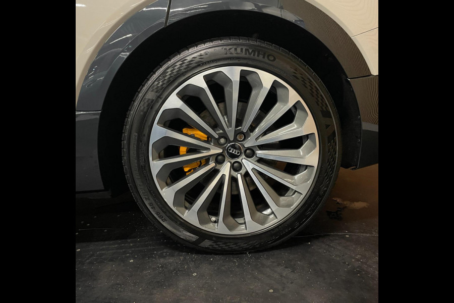 Audi e-tron 55 Quattro Advanced 95 kWh|FULL OPTION|HEAD-UP|PANO|B&O|ACC|360 CAMERA|CARPLAY,ANDROID AUTO|AMBIENT|STOELVERW+KOELING|
