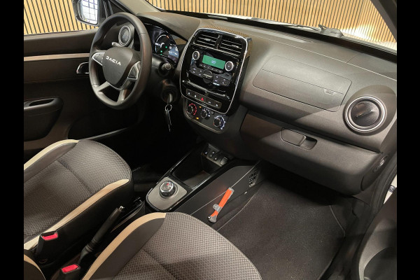 Dacia Spring Essential 27 kWh|230KM WLTP|NIEUWSTAAT|AUTOMAAT|AIRCO|CRUISE CONTROL|5-DEURS|USB/AUX|NL-AUTO|NAP|1e EIG.|INCL. BTW|
