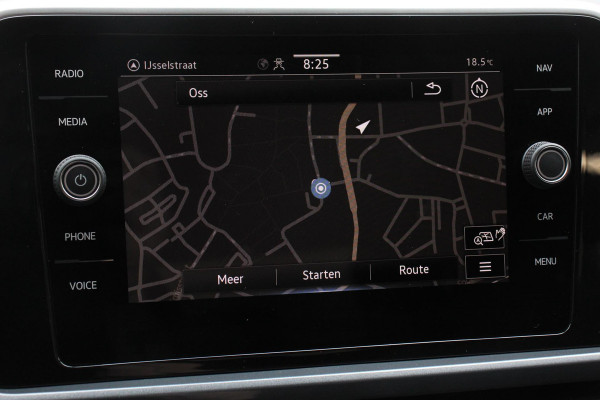 Volkswagen T-Roc 1.5 TSI 150pk DSG Style | Navigatie | Apple Carplay/Android Auto | Parkeersensoren | Camera | Adaptive Cruise Control | Park Assist | Stoel- en stuurverwarming | Elektrische achterklep | LED-koplampen