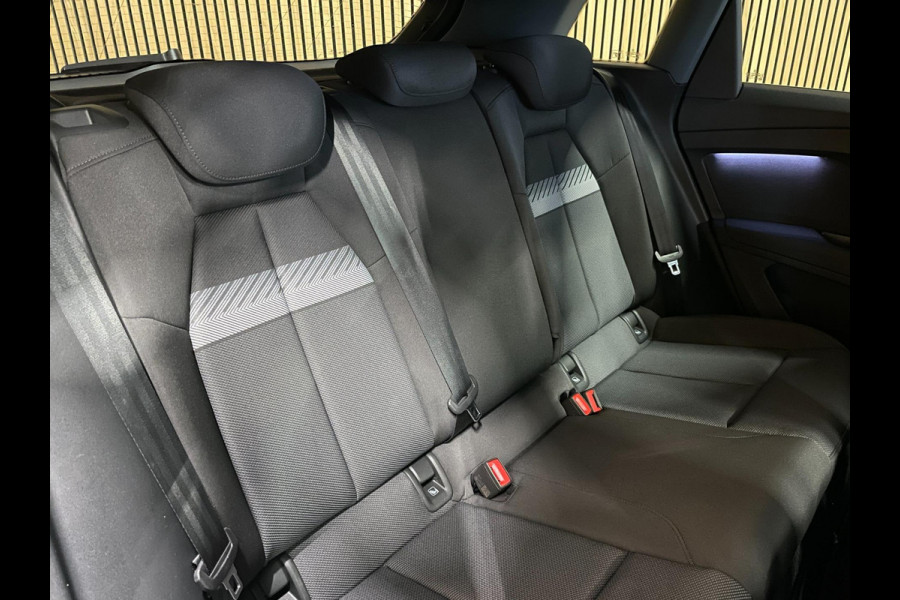 Audi Q4 e-tron 40 Advanced 77 kWh|GROTE ACCU|ACC|CARPLAY|CLIMATE,CRUISE CTRL|STOELVERW.|ELEK. KLEP|INCL. BTW|1e EIG.|NL-AUTO|NAP|