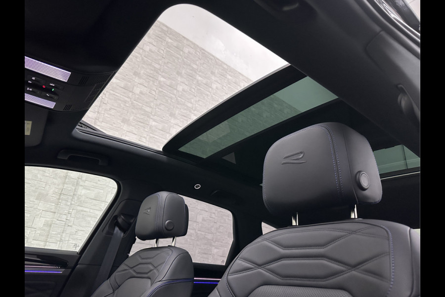 Volkswagen Touareg R 3.0 TSI 462PK E-Hybrid | Luchtvering | Puglia-Leder | Panorama | DYN-Audio | Massage | Ventilatie | ACC | Trekhaak | Nachtzicht | Head-Up | Ergo-Comfort | 22" | Keyless-Entry | Memory | 4-Zone Clima | ISO-Glas | Stoelverwarming V+A | Dodehoek | Standkachel | Carplay | Draadloos Laden |