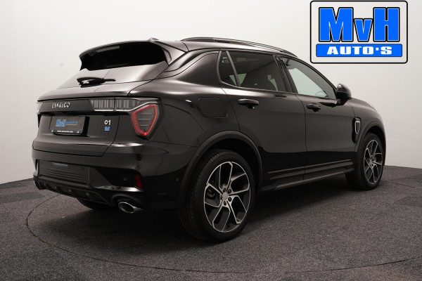 Lynk & Co 01 1.5 Plug-in Hybride|FULL BLACK|ZWARTE.HEMEL|NAP