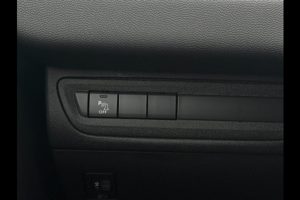 Peugeot 208 1.2 PureTech Blue Lease Cruise Control Navi Parkeersensoren Bluetooth Led Apple Carplay/Android Auto Nap Isofix