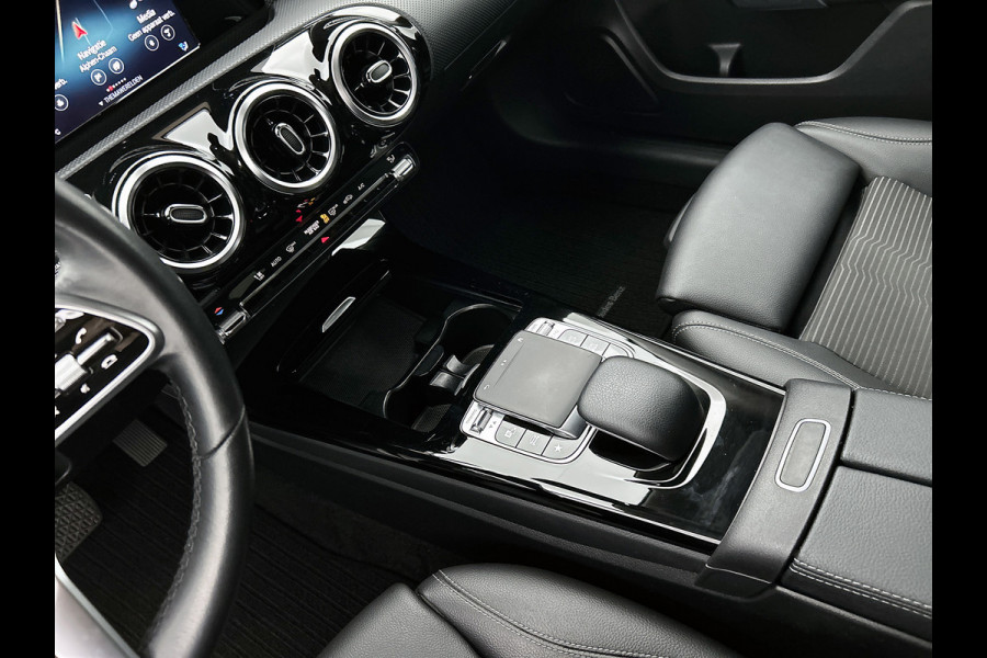 Mercedes-Benz A-Klasse 220 Launch Edition Premium Plus