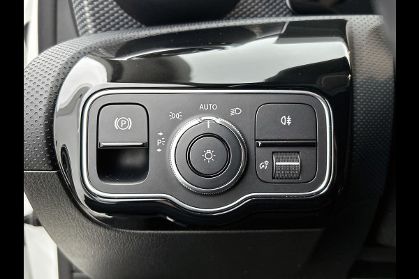 Mercedes-Benz A-Klasse 220 Launch Edition Premium Plus