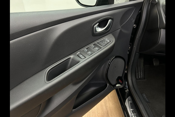 Renault Clio Occasion 0.9 TCe Limited | Zwart | Airco | Tweedehands Renault Clio | Bluetooth | Cruisecontrol