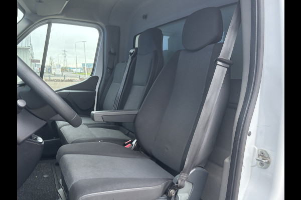 Renault Master T35 2.3 dCi 145 L3 Energy EURO VI | Dhollandia Laadklep | 3 Zitplaatsen | Stoel Luchtgeveerd