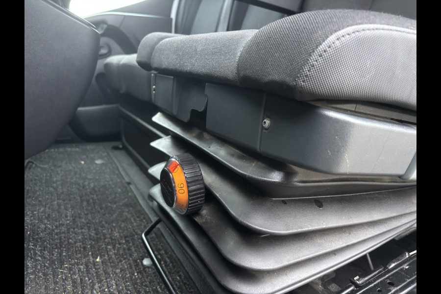 Renault Master T35 2.3 dCi 145 L3 Energy EURO VI | Dhollandia Laadklep | 3 Zitplaatsen | Stoel Luchtgeveerd