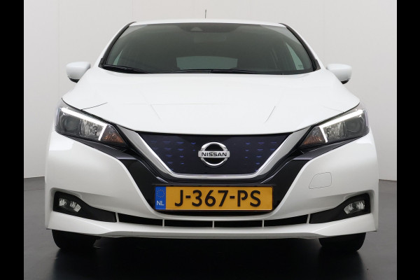 Nissan Leaf Acenta 40kWh Navi Camera Adap.Cruise Apple Carplay Android Ecc SOH 88% DAB Stuur-Stoel-Achterbankverwarming Lmv Privacy Glas Rijstrooksensor Origineel Nederlandse Auto 1e Eigenaar