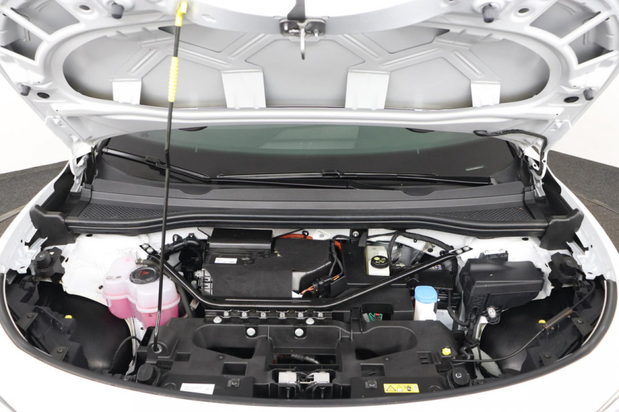 Volkswagen ID.4 First 77 kWh|SOH 92%|Trekhaak|Stoel/stuur verwarmd|Alcantara