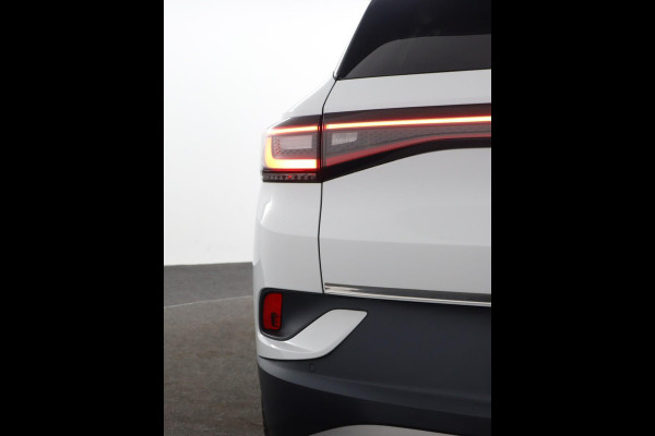 Volkswagen ID.4 First 77 kWh|SOH 92%|Trekhaak|Stoel/stuur verwarmd|Alcantara