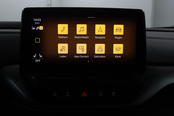 Volkswagen ID.4 First 77 kWh|SOH 92%|Trekhaak|Stoel/stuur verwarmd|Alcantara