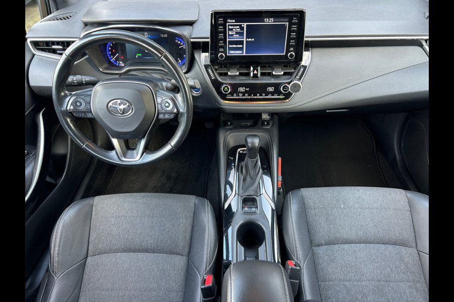 Toyota Corolla Touring Sports 1.8 Hybrid Business Plus Trekhaak Apple Carplay Digi Dash Rijklaarprijs!