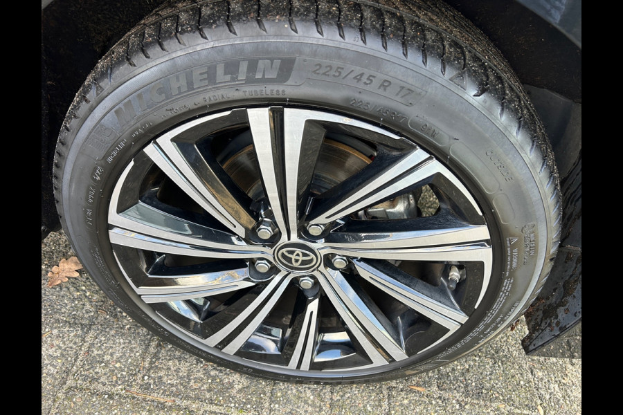 Toyota Corolla Touring Sports 1.8 Hybrid Business Plus Trekhaak Apple Carplay Digi Dash Rijklaarprijs!