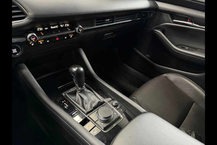Mazda 3 2.0 e-SkyActiv-G M Hybrid 122 Luxury | Leder | Memory Stoel | HUD | 360 |Stuur - stoelverwarming | Topstaat