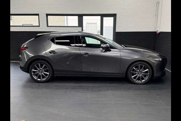 Mazda 3 2.0 e-SkyActiv-G M Hybrid 122 Luxury | Leder | Memory Stoel | HUD | 360 |Stuur - stoelverwarming | Topstaat