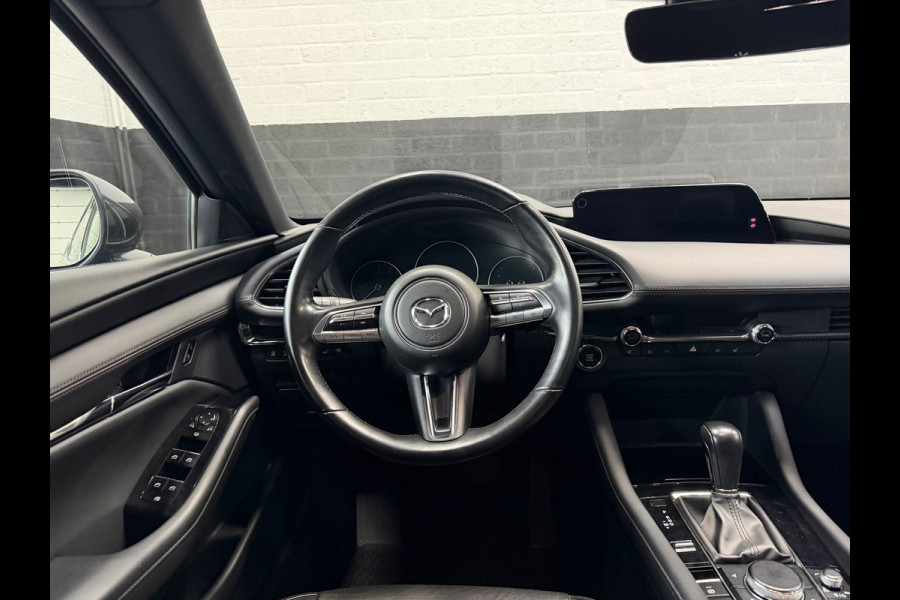 Mazda 3 2.0 e-SkyActiv-G M Hybrid 122 Luxury | Leder | Memory Stoel | HUD | 360 |Stuur - stoelverwarming | Topstaat