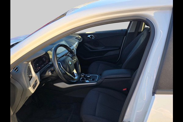 BMW 1-serie 118i Executive Edition  | automaat