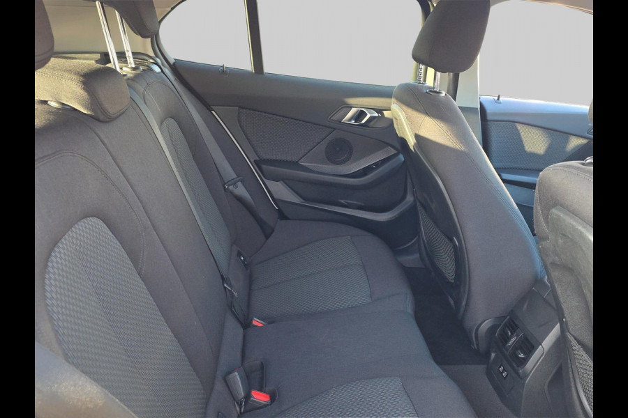 BMW 1-serie 118i Executive Edition  | automaat