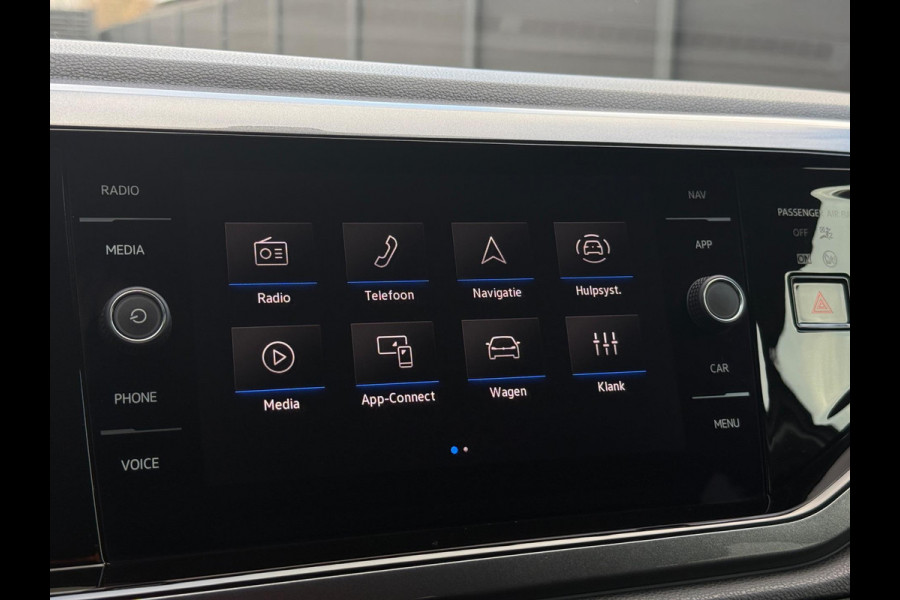 Volkswagen Polo 1.0 TSI Camera IQ Light CarPlay
