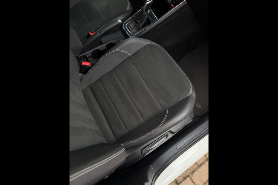 Volkswagen Polo 1.0 TSI Camera IQ Light CarPlay