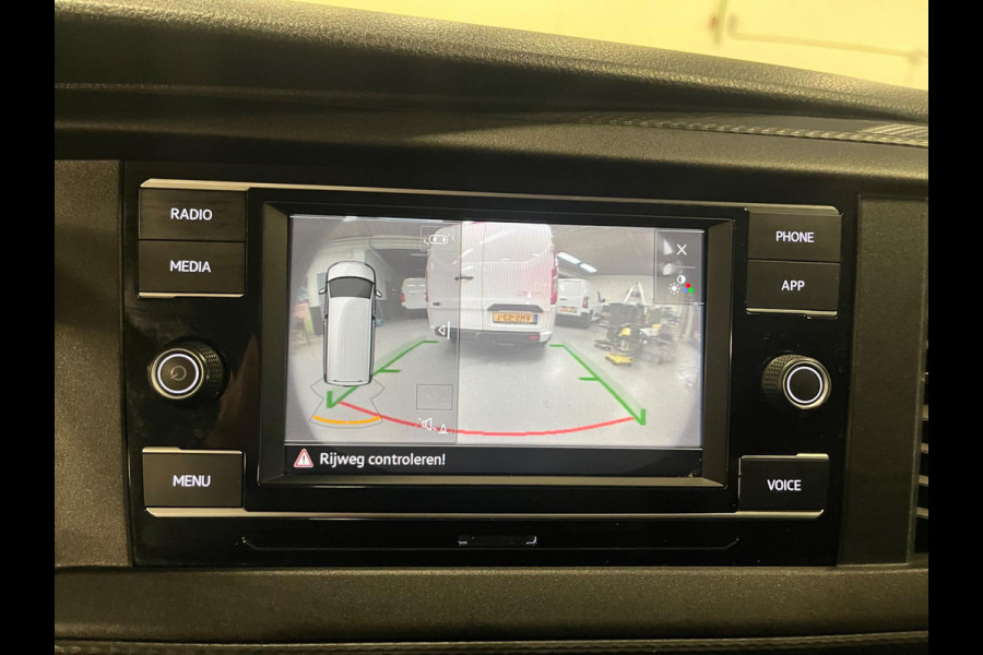 Volkswagen Transporter L2H1 Servicewagen 2.0 TDI 110PK euro6 Sortimo kasten, Airco, Camera, CruiseControl, RIJKLAARPRIJS!