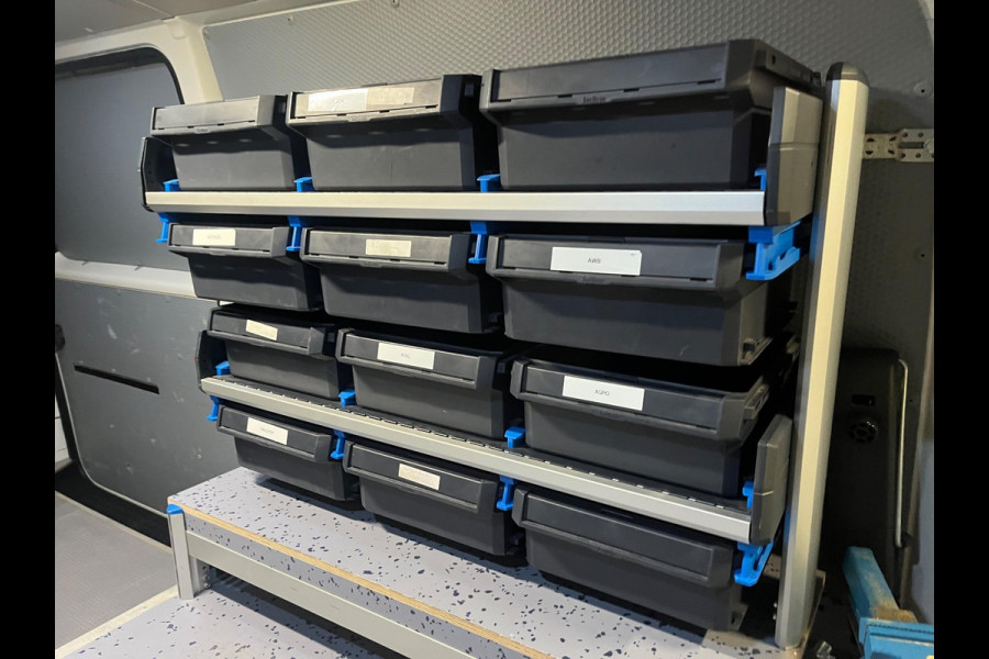 Volkswagen Transporter L2H1 Servicewagen 2.0 TDI 110PK euro6 Sortimo kasten, Airco, Camera, CruiseControl, RIJKLAARPRIJS!