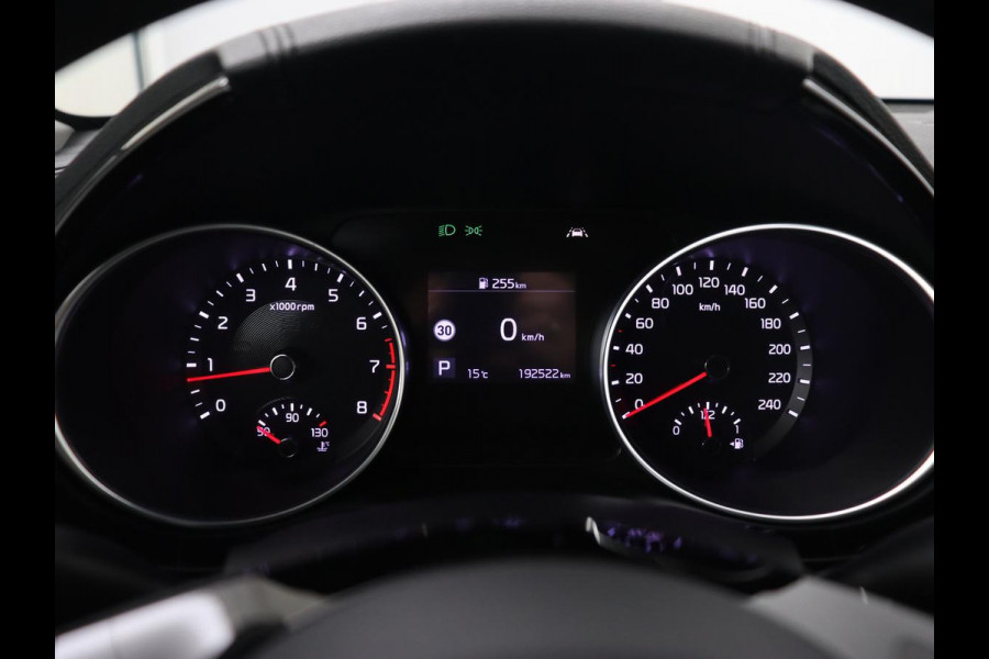 Kia Ceed 1.4 T-GDi DynamicPlusLine | Stoel & stuurverwarming | Adaptive cruise | Trekhaak | Camera | Carplay | Full LED | Navigatie | Climate control | DAB | File Assistent