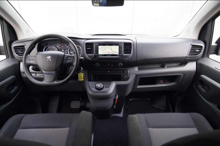 Peugeot Expert 2.0 BlueHDI 120 Long Asphalt DC / 5 Zitpl. / Automaat / 1e Eigenaar / Carplay / Head-Up / Trekhaak