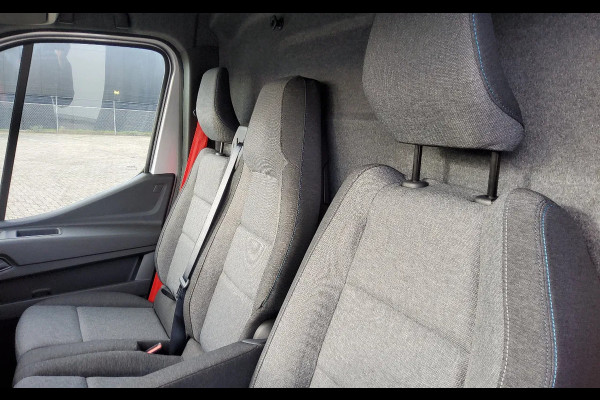 Renault Master 150.35 L3H2 GESLOTEN - METALLIC GRIJS - EURO 6 - V-29-JRT - BPM VRIJ!