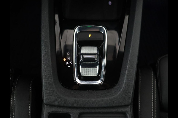 Škoda Octavia 1.4 TSI RS iV PHEV Business | Panoramadak | Head-Up | Leder/Alcantara | Stoelverwarming | Memory | Camera | Carplay | Matrix LED | Achterbankverwarming | Adaptive cruise | Plug In