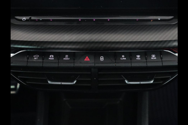 Škoda Octavia 1.4 TSI RS iV PHEV Business | Panoramadak | Head-Up | Leder/Alcantara | Stoelverwarming | Memory | Camera | Carplay | Matrix LED | Achterbankverwarming | Adaptive cruise | Plug In